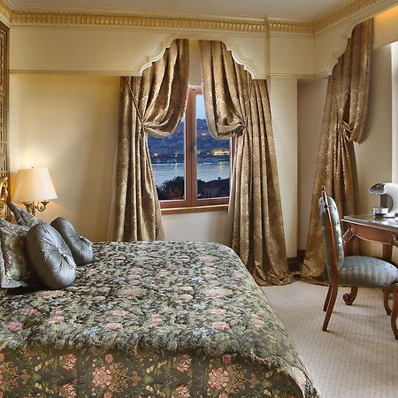 Daru Sultan Hotels Galata Istanbul Exterior photo A bedroom at the Four Seasons Hotel Istanbul