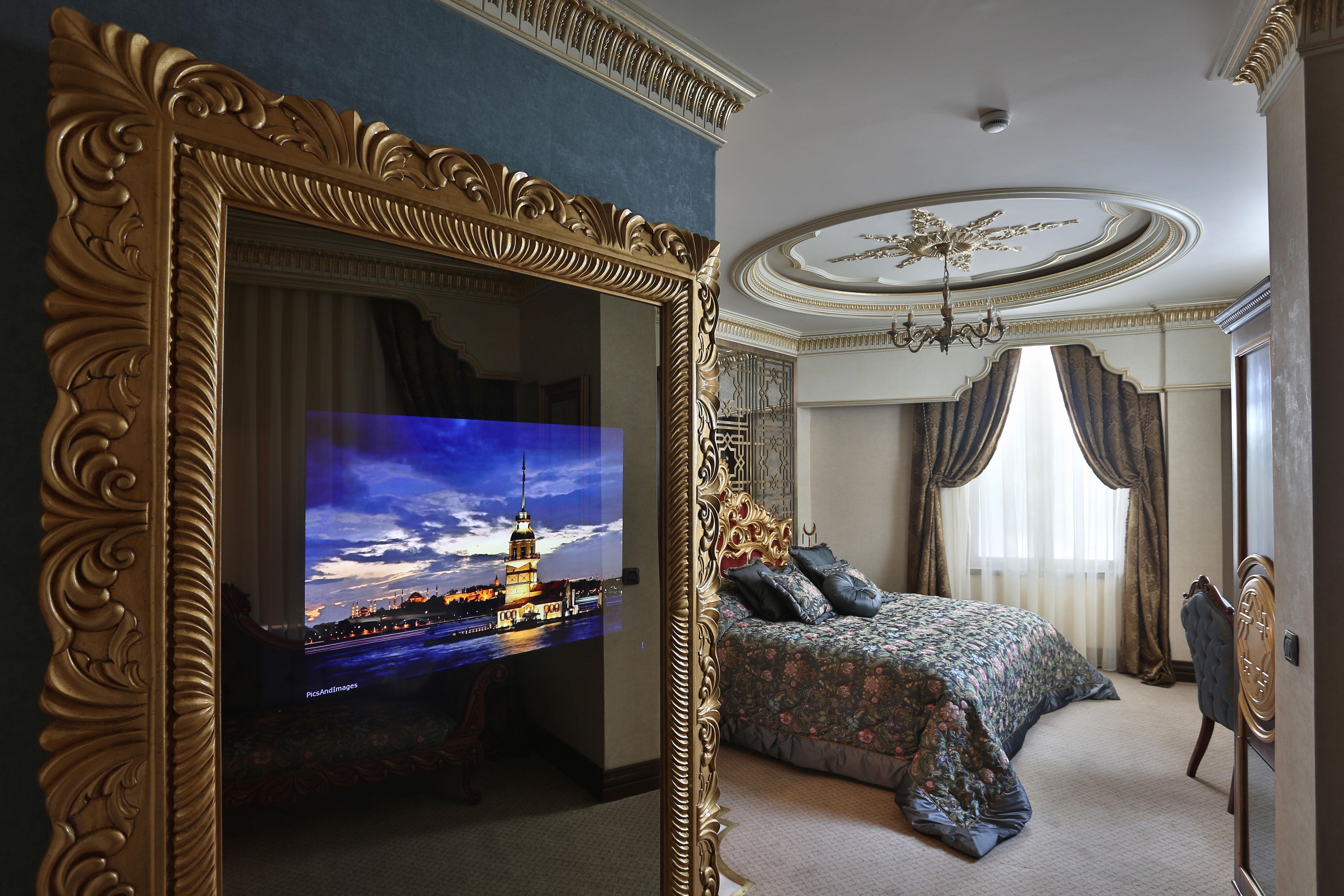 Daru Sultan Hotels Galata Istanbul Exterior photo A rear projection television