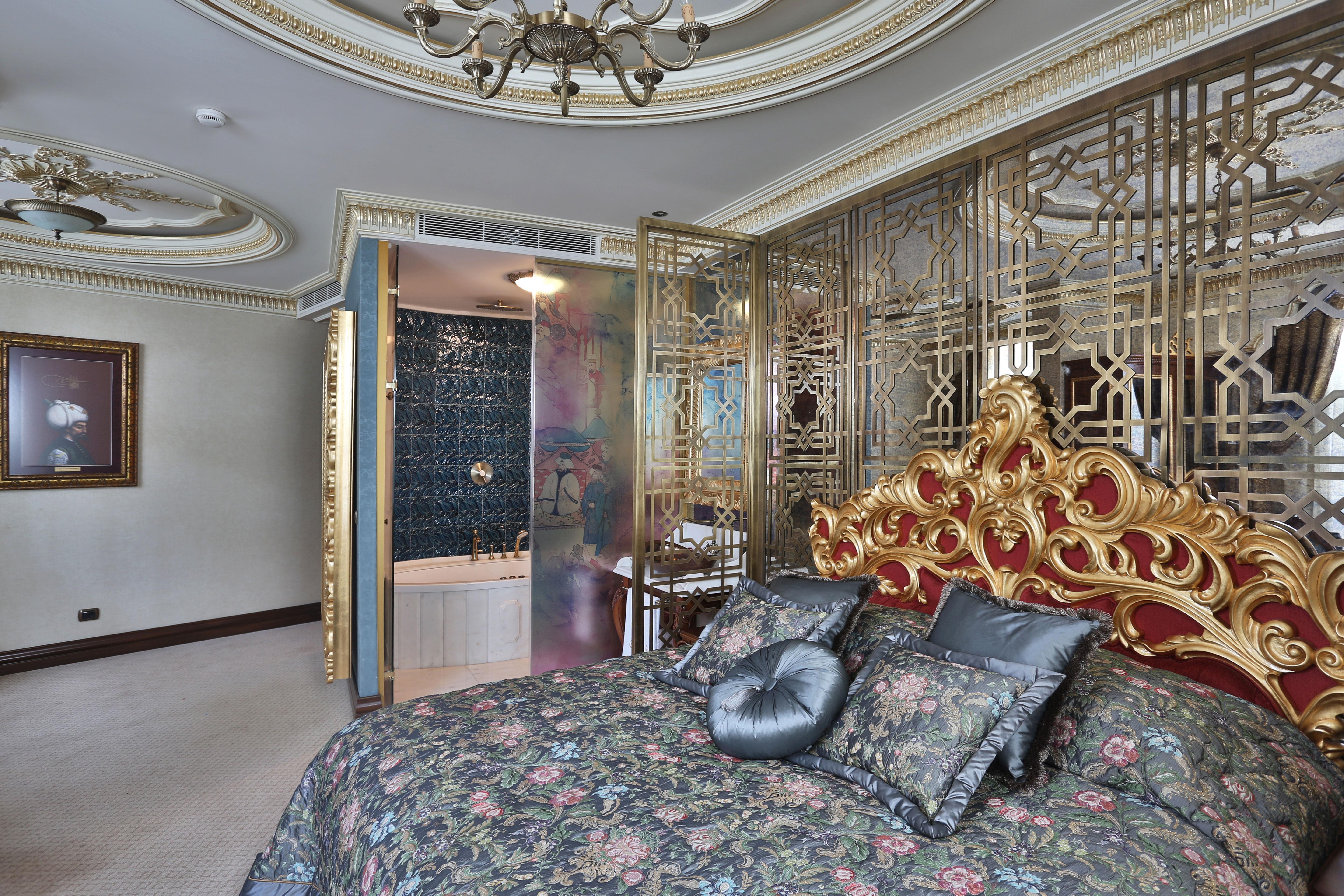 Daru Sultan Hotels Galata Istanbul Exterior photo A suite at the hotel