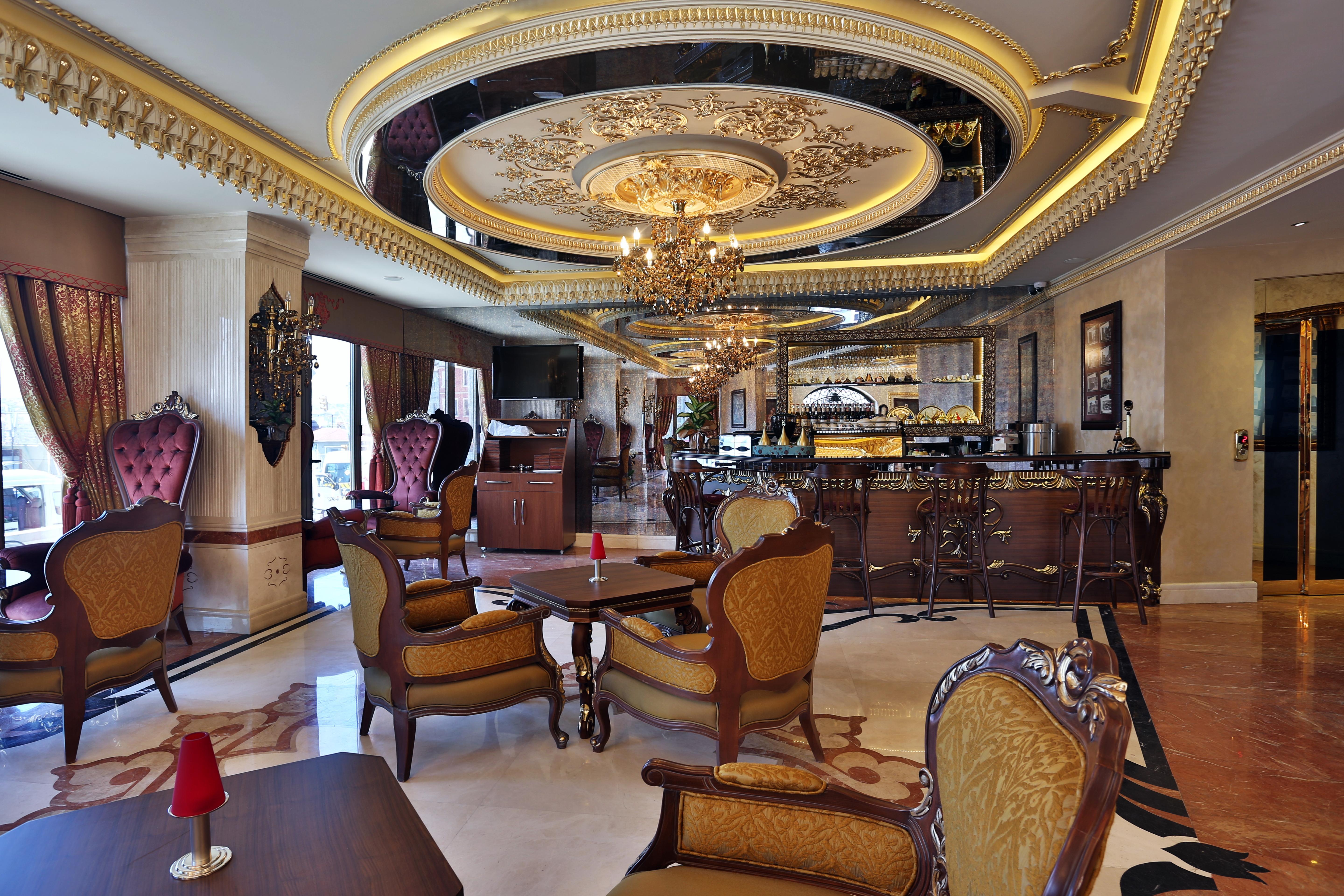 Daru Sultan Hotels Galata Istanbul Exterior photo The lobby of the hotel