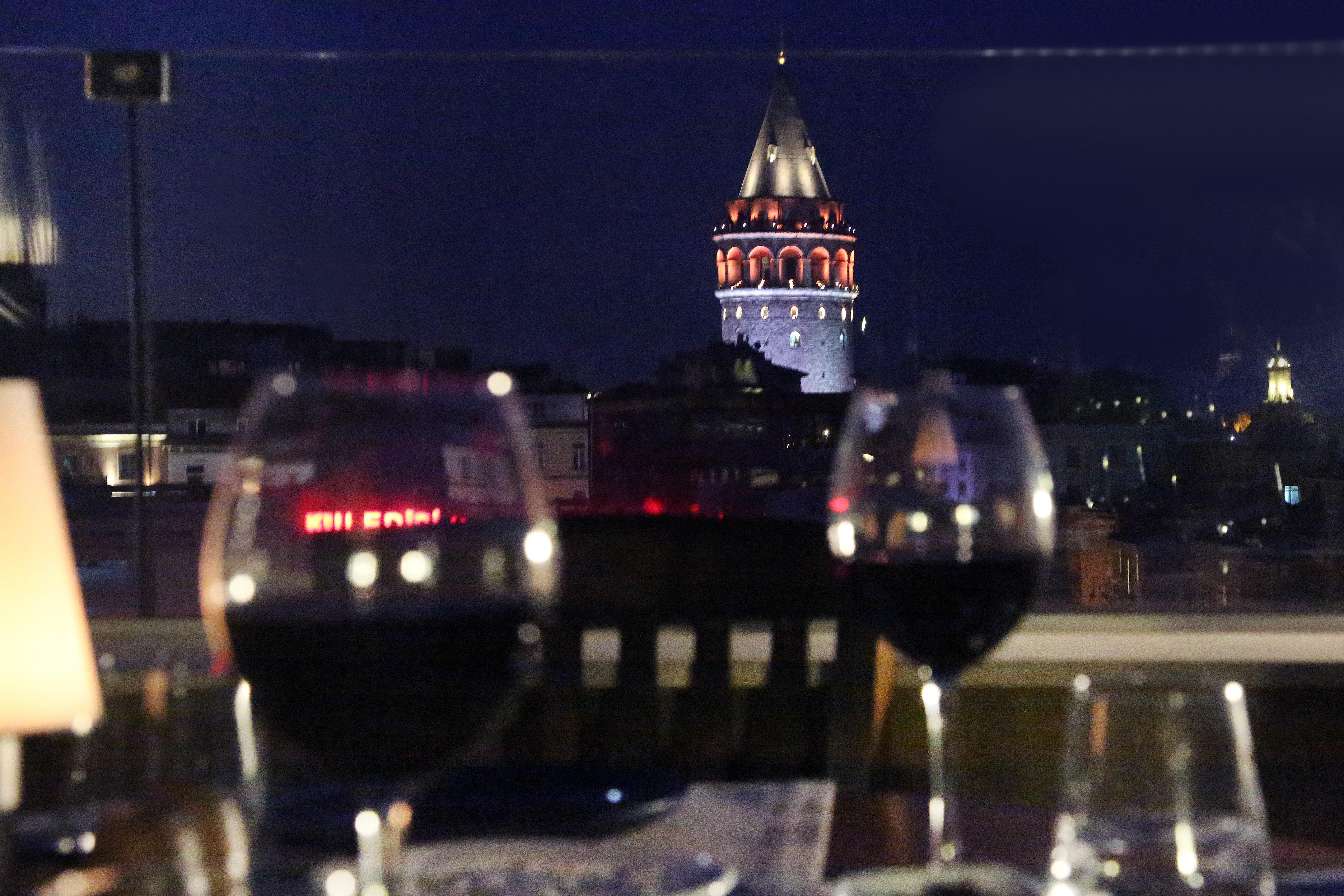 Daru Sultan Hotels Galata Istanbul Exterior photo Wine in Istanbul